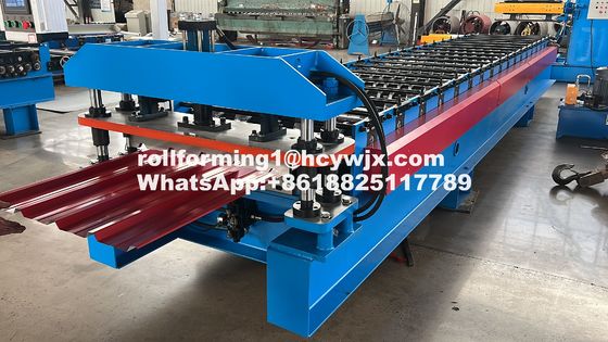 Calidad  914mm Coil Width G550 Roofing Sheet Roll Forming Machine Plc Control Fábrica