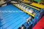 Rollo azul de la capa doble que forma la máquina con el sistema de control del PLC, garantía de 18 meses