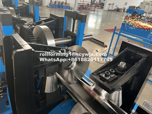 Un solo clic CZ Purlin Intercambio Roll Formando máquina de cadena de accionamiento