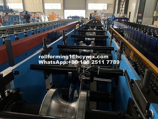 10-15 m/min Capacidad de moldeado de rodillos con tubo descendente para el mercado de alta demanda