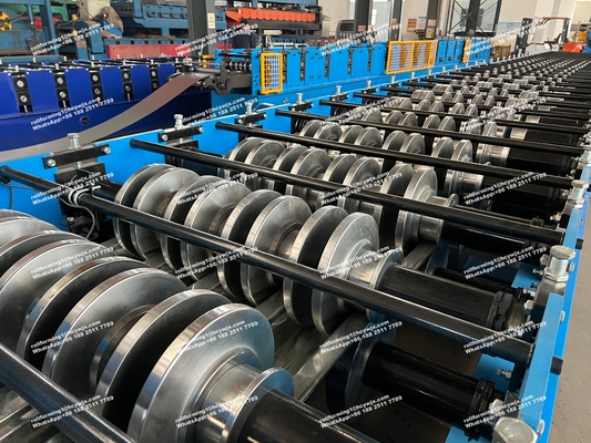1Máquina de moldeado de rodillos de cubierta metálica de.5 mm
