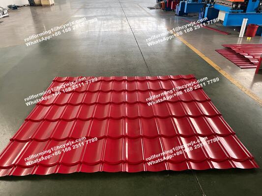 Máquina de formación de rodillos de doble capa con sistema de control PLC de corte hidráulico para tejas de techo de 0,3-0,6 mm de espesor