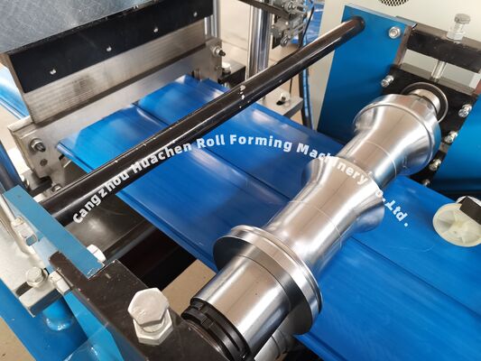 Máquina de moldeado de rodillos en frío para techos de acero