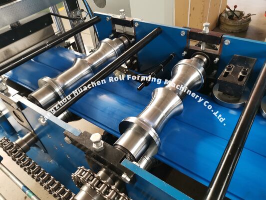 Máquina de moldeado de rodillos en frío para techos de acero