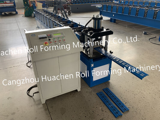 Máquina automática de perforar placas metálicas