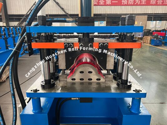 Máquina formadora de rodillos de cumbrera metálica de alto rendimiento para la producción de la industria de techos