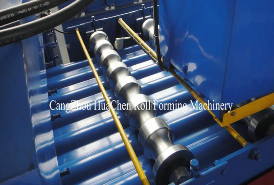 El acero/el metal Finnera esmaltó el rollo de la teja que formaba control del PLC de la máquina