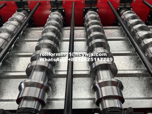 Tejado de la bobina del cinc G250-G300 que forma la máquina, rollo del panel que forma la máquina tres fases