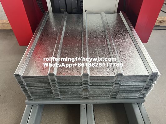 Tejado de la bobina del cinc G250-G300 que forma la máquina, rollo del panel que forma la máquina tres fases