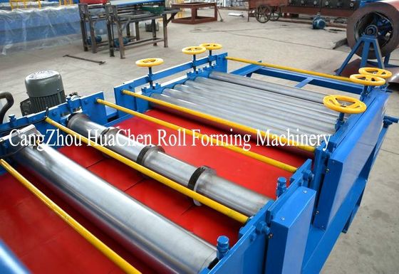 Base plateada de metal de amontonamiento automática del transformador de la cortadora cortada a la máquina de la longitud