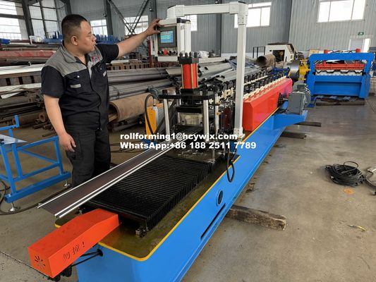 Máquina de moldeado de rodillos de puertas de persianas con transmisión de cadena con material de hoja de corte Cr12