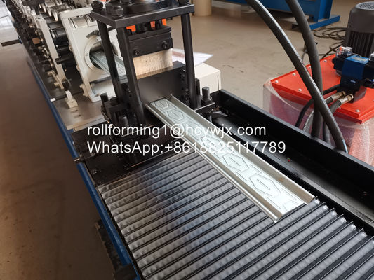 Largura de alimentación personalizable máquina de moldeo de rollo de puerta de persiana para el grosor 0,8-1,2 mm