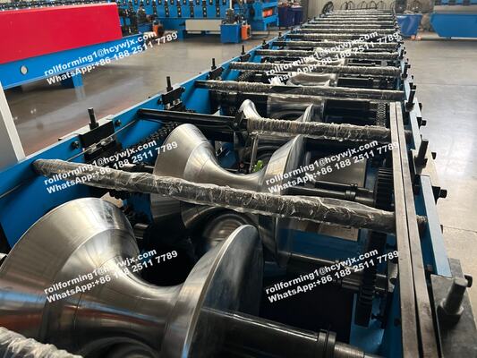 Máquina automática de moldeado de rollos de tapa de cresta personalizada con potencia del motor principal de 5.5 kW y control PLC para placas de espesor de 0,3-0,6 mm