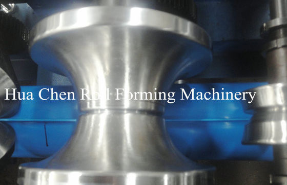 Coloree el rollo circular de la bajada de aguas de la hoja de acero que forma la máquina con 15 filas