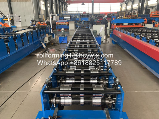 Uno mismo de Cr12 0.7m m que cierra el rollo de la hoja de 400m m que cubre que forma la máquina