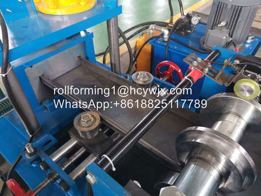 380v rollo de acero del marco de puerta del SOLDADO ENROLLADO EN EL EJÉRCITO 1.5m m que forma la máquina